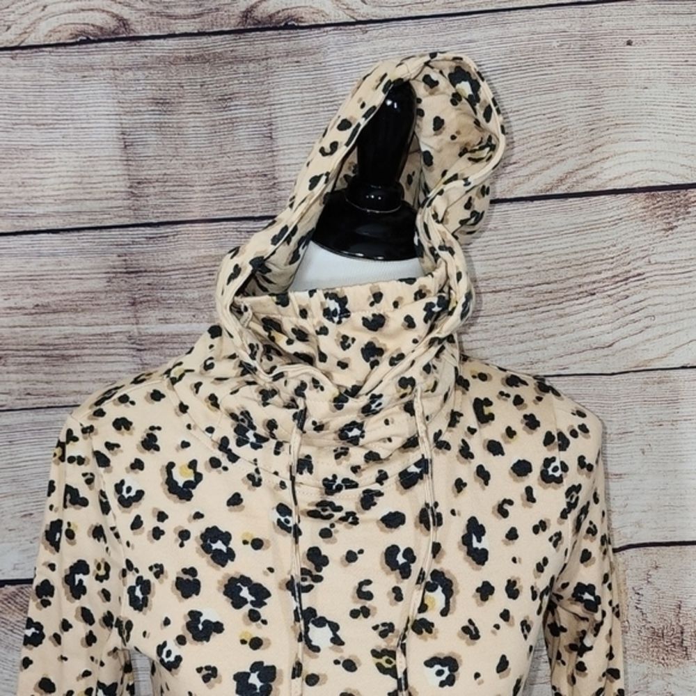 NWT Love Fire Animal Print‎ Sweatshirt Size X-Small - Picture 2 of 16
